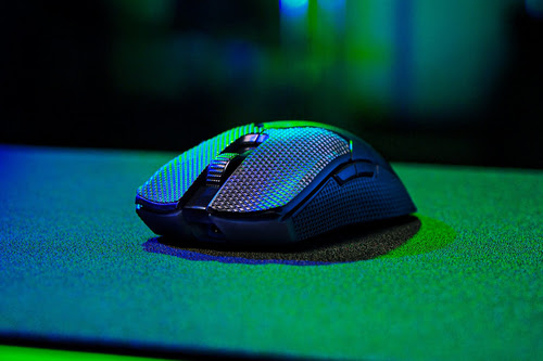 Razer Viper V2 Pro - Souris PC Razer - grosbill-pro.com - 2