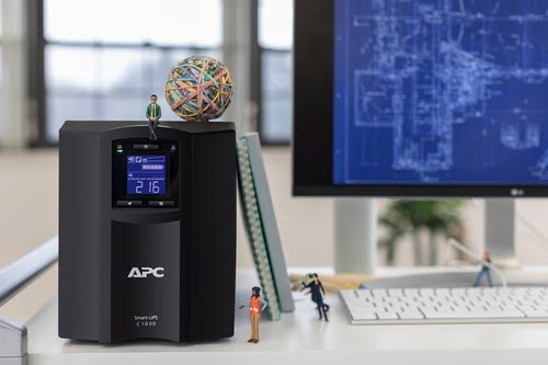 APC Smart-UPS C 1000VA - Achat / Vente sur grosbill-pro.com - 6