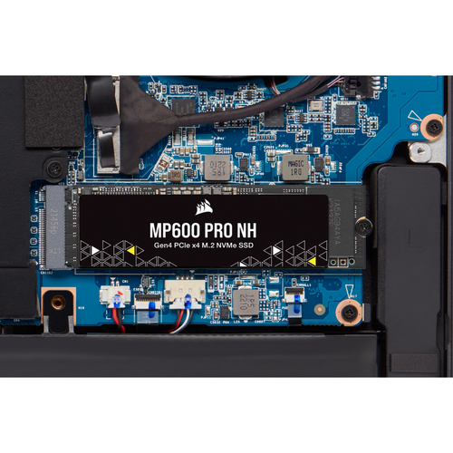 Corsair 8To M.2 NVMe Gen4 MP600	 PRO  M.2 - Disque SSD Corsair - 6