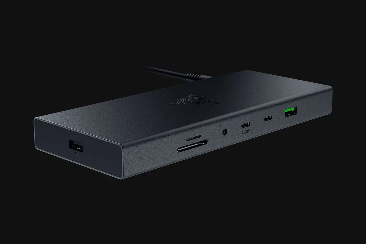 Razer USB 4 Dock - USB-C 14 ports Prise en charge de deux moniteurs — vue 1