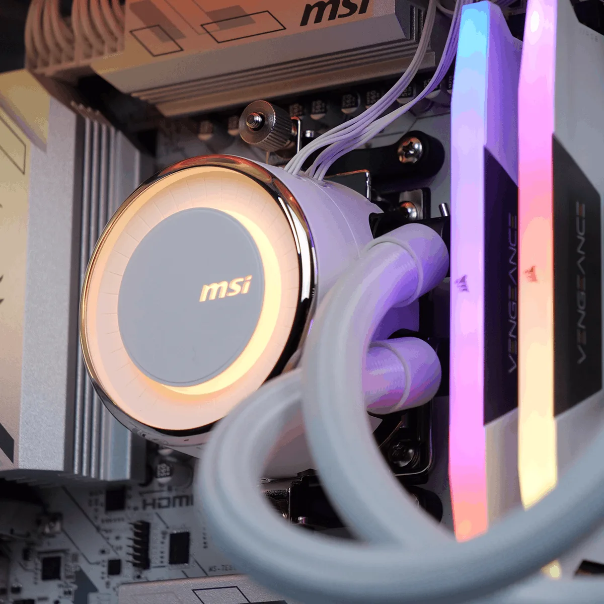YETI V3 - R7-9800X3D/5070/32Go/2To - CYB-GB — vue 3