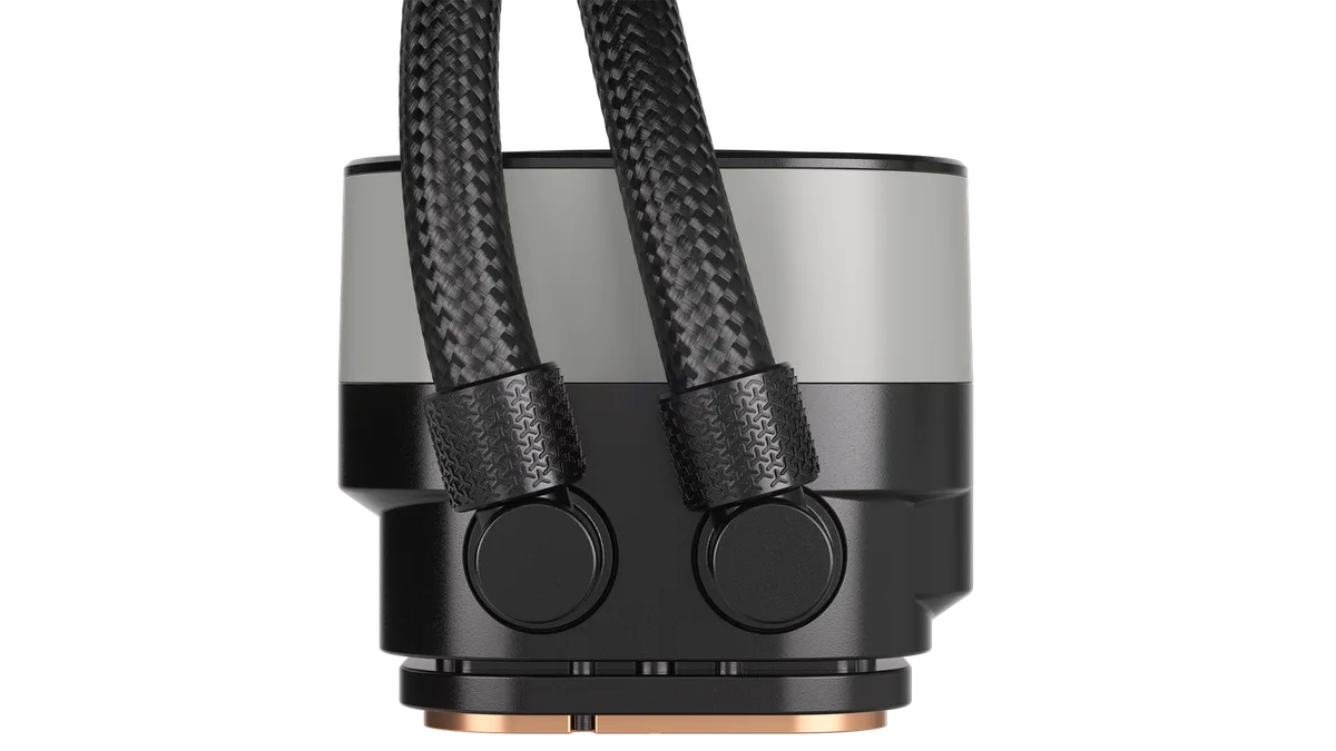Corsair iCUE LINK TITAN 240 RX LCD AIO/240mm — vue 10