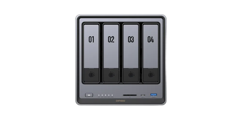 UGREEN DXP4800 - 4 Baies avec 4 disques de 2To — vue 3