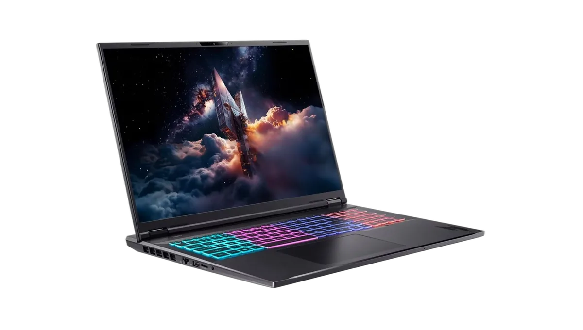 Acer NITRO 18 AI AN18-61 - 18" QHD+ 165Hz Ryzen AI 9 365 RTX 5070Ti 32Go 1To W11 — vue 2