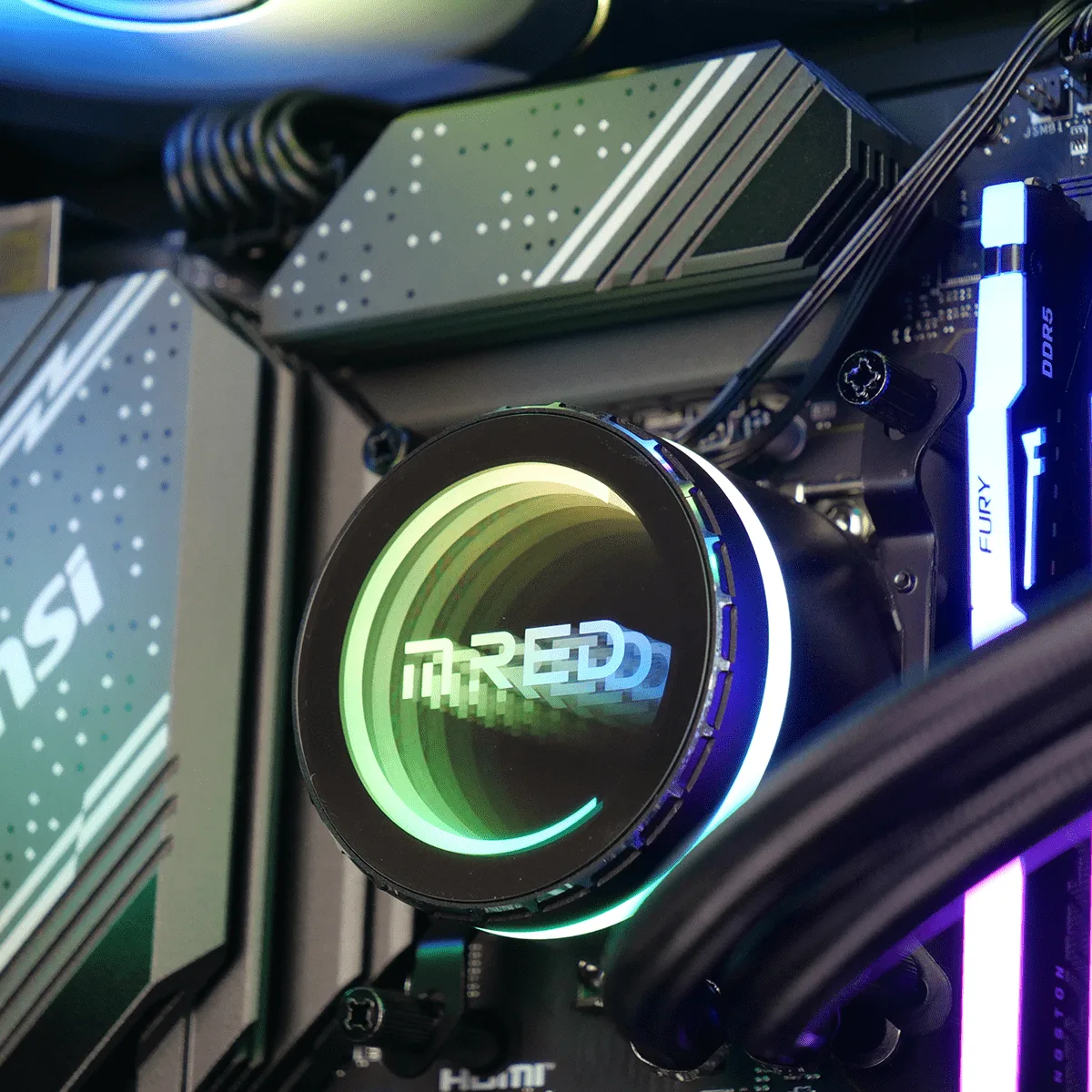 Interstellar V2 - i7-14700KF/5070Ti/32Go/2To - GB — vue 3