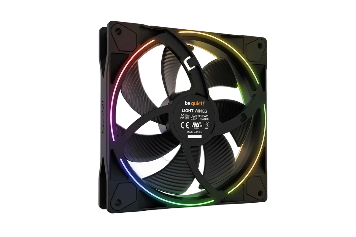 be quiet! Pack de 3 Light Wings 140mm PWM ARGB — vue 3