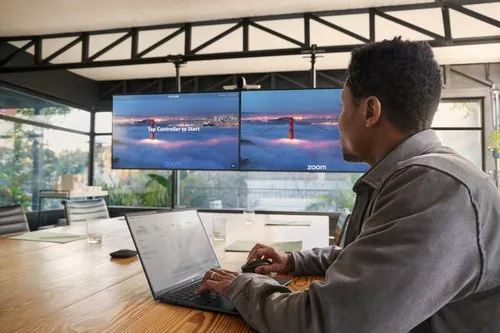 HP POLY STUDIO A2 AUDIO BRIDGE — vue 3