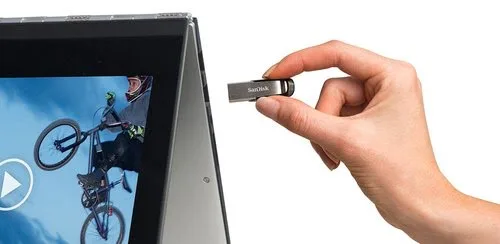 Sandisk Ultra Flair USB 3.0 150MB/s read 512GB — vue 6