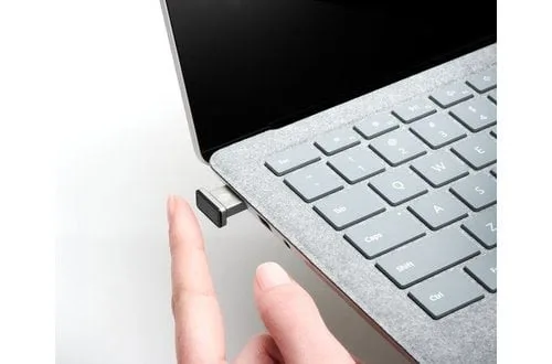Kensington VeriMark Pro" Fingerprint Key — vue 3