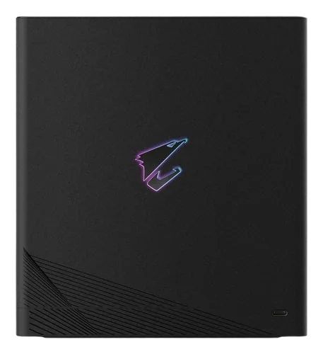 Gigabyte AORUS RTX 5090 AI BOX — vue 3