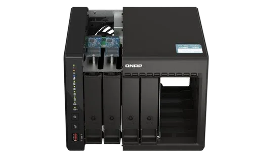 Qnap 2.5+3.5" SATA 6Gb/s 3Gb/s — vue 3