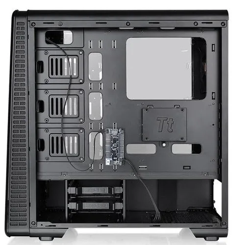 Thermaltake View 28 RGB Noir - MT/Sans Alim/ATX — vue 7