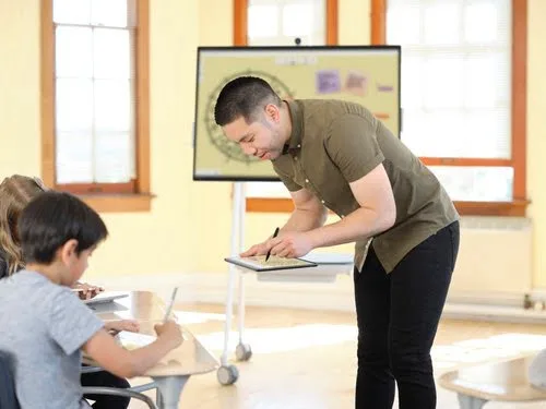 Microsoft Stylet Surface Slim Pen 2 - Noir — vue 7