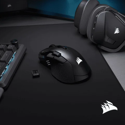 Corsair Ironclaw SE - Sans-Fil - RGB - Noir — vue 8
