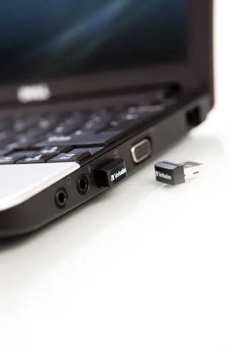 Verbatim USB Drive 2.0 NANO 32GB Store N Stay — vue 5