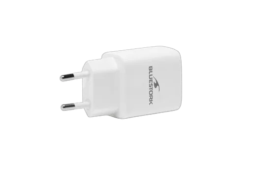 Bluestork Hub USB-C 6 ports + Chargeur USB-C GaN 20W, vue 3