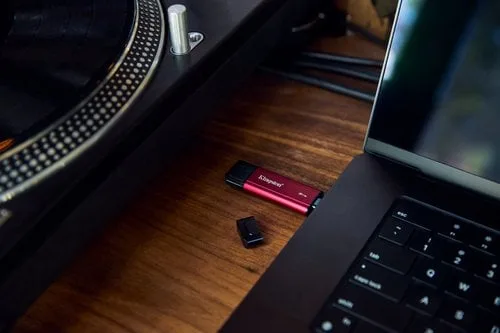 Kingston 2TB DUAL PORTABLE SSD USB-A/C — vue 12