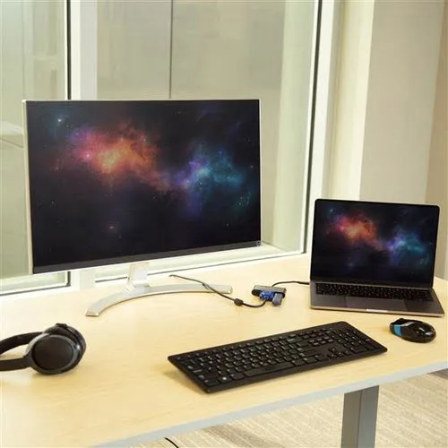 StarTech USB-C to VGA Multifunction Adapter - PD — vue 5