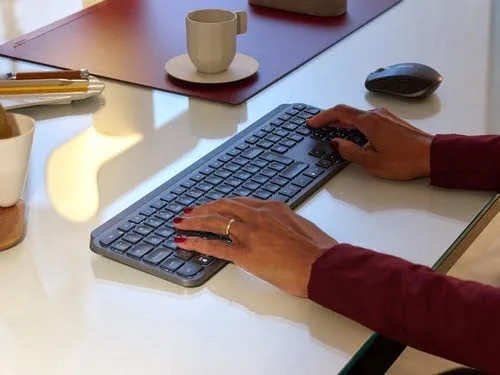 Logitech MX Keys for Business - Membrane - Sans-Fil - Graphite — vue 6
