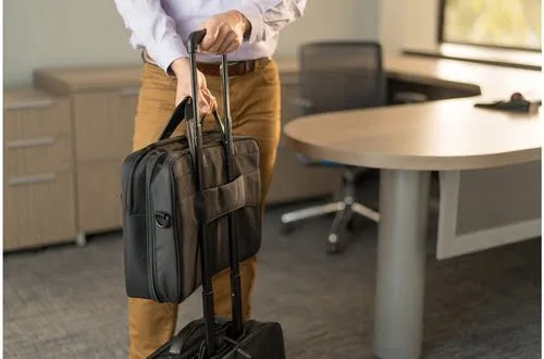Kensington Contour" 2.0 15.6" Business Laptop Brief (K60386EU) — vue 16