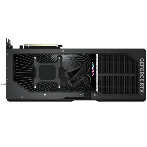 Gigabyte AORUS GeForce RTX 5090 MASTER 32G — vue 8