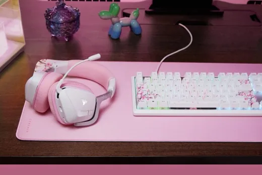Corsair VOID V2 - Sans-Fil - RGB - Rose — vue 3