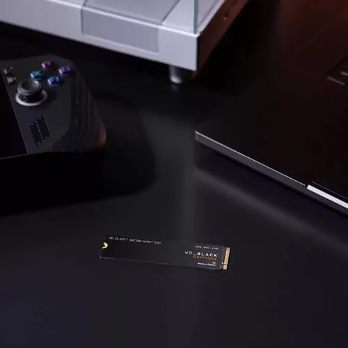 WD Black SN7100 2To Gen4 NVMe M.2 — vue 5