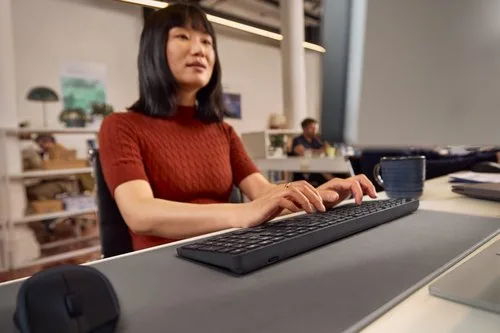 HP MULTI-DEVICE DUAL-MODE KEYBO — vue 13